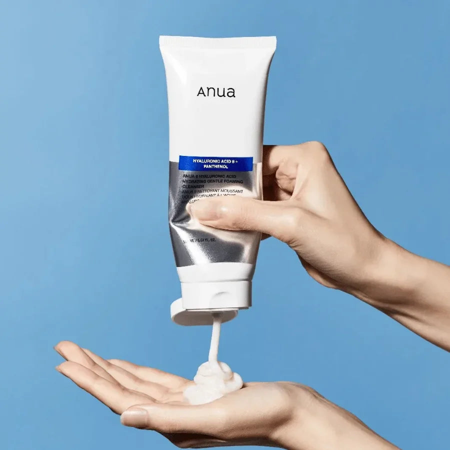 Nettoyant doux moussant 8 types d'acides hyaluronique (150ml)