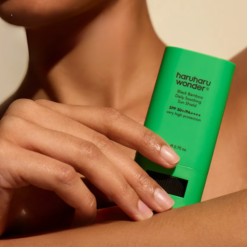 Stick solaire au Bamboo Noir SPF50 PA++++
